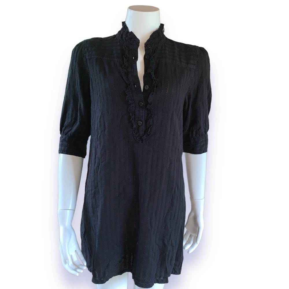 Barney’s Co-Op black ruffle trim big shirt. Size large.